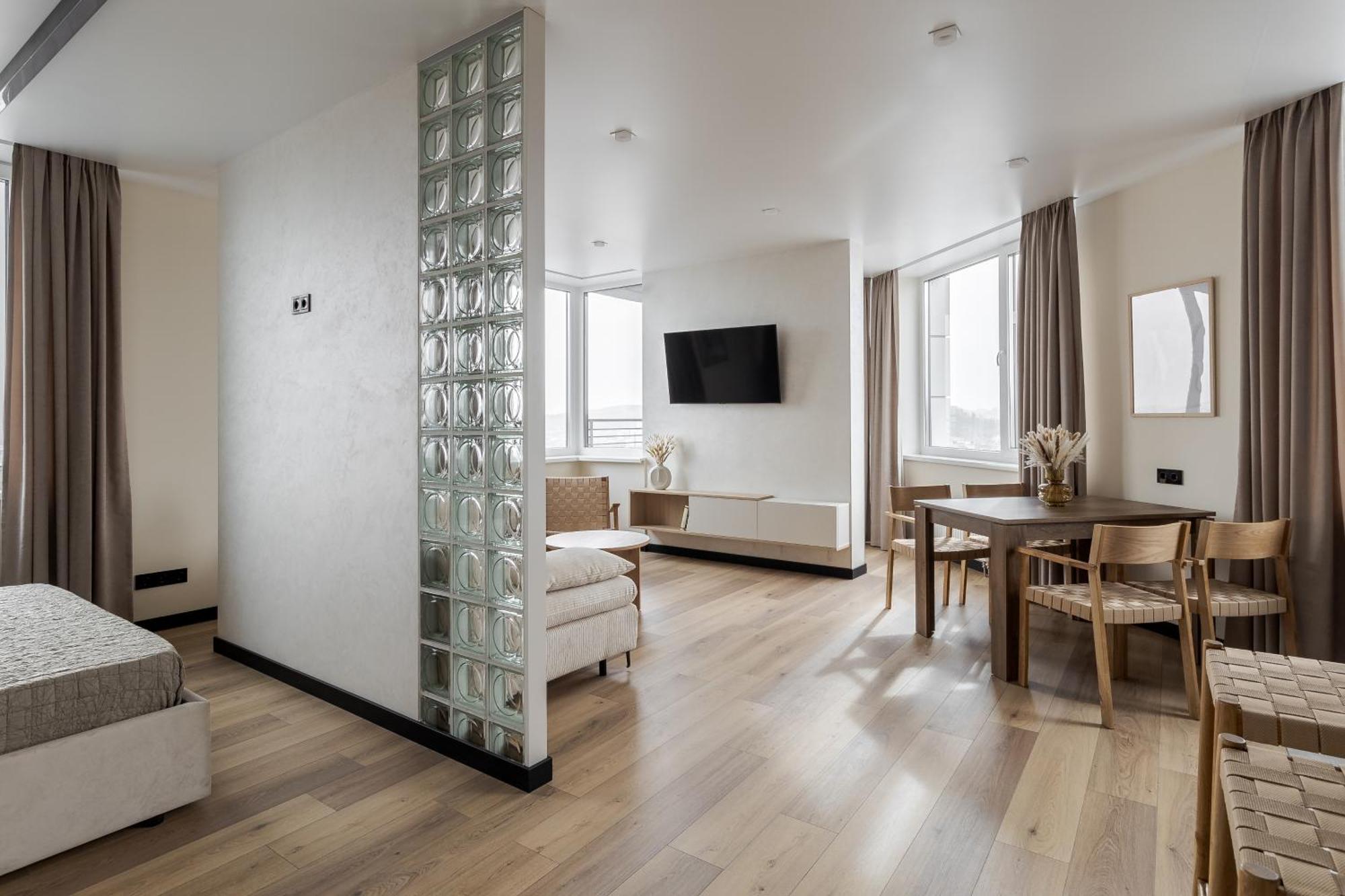 77 Views Apartments By Inshi Lviv Luaran gambar