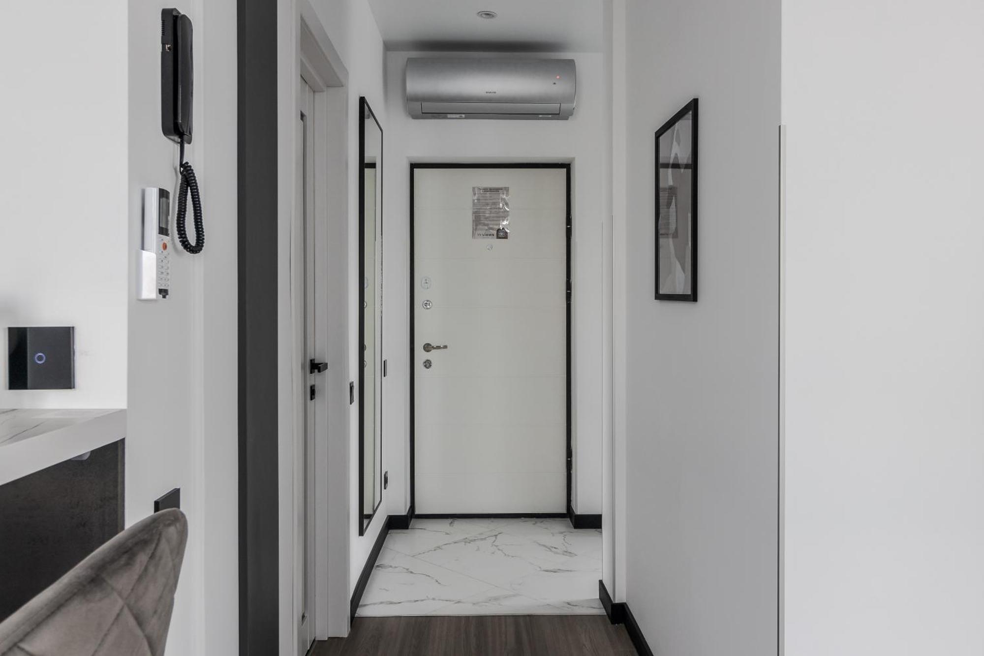 77 Views Apartments By Inshi Lviv Luaran gambar