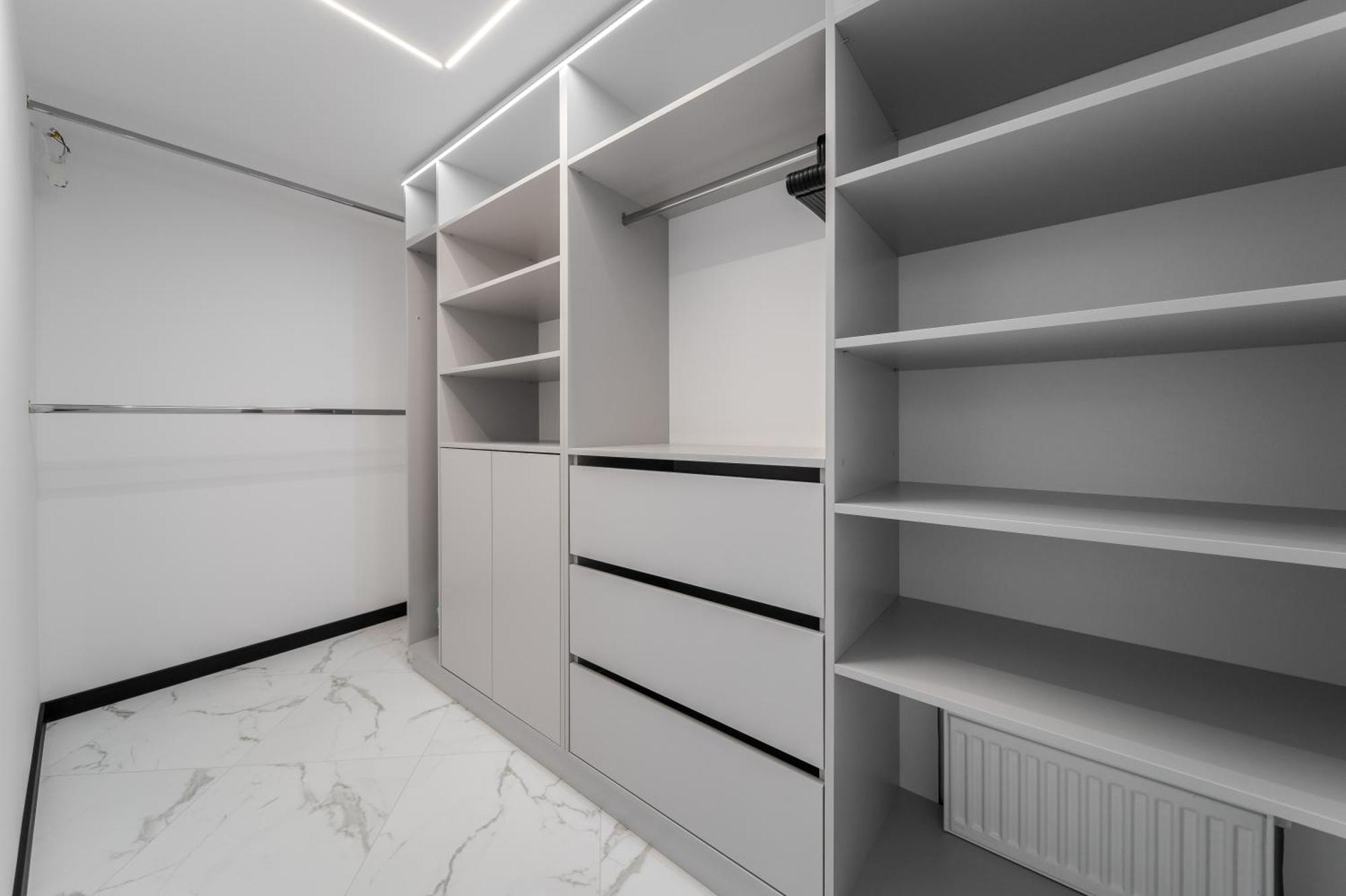 77 Views Apartments By Inshi Lviv Luaran gambar