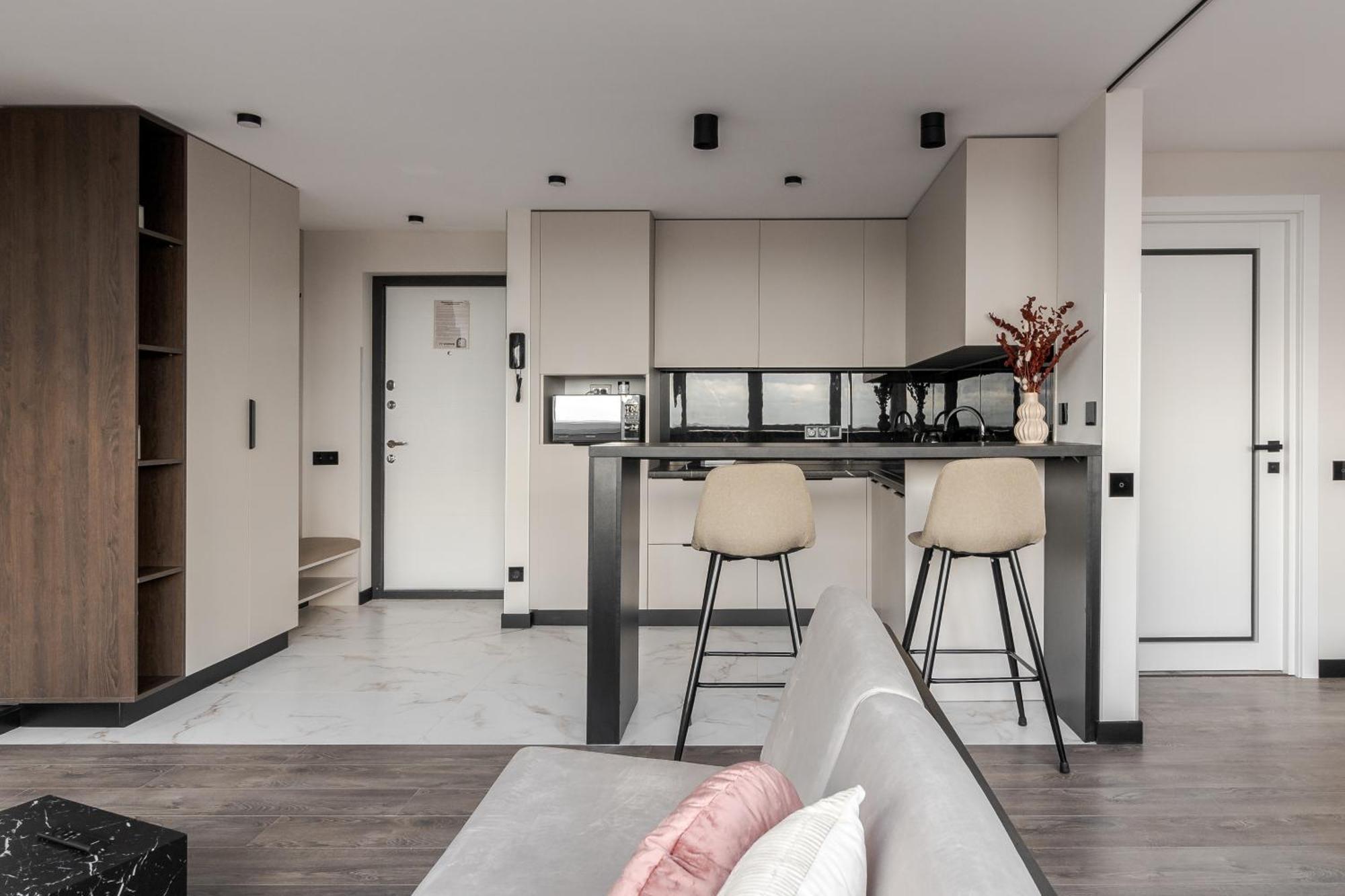 77 Views Apartments By Inshi Lviv Luaran gambar