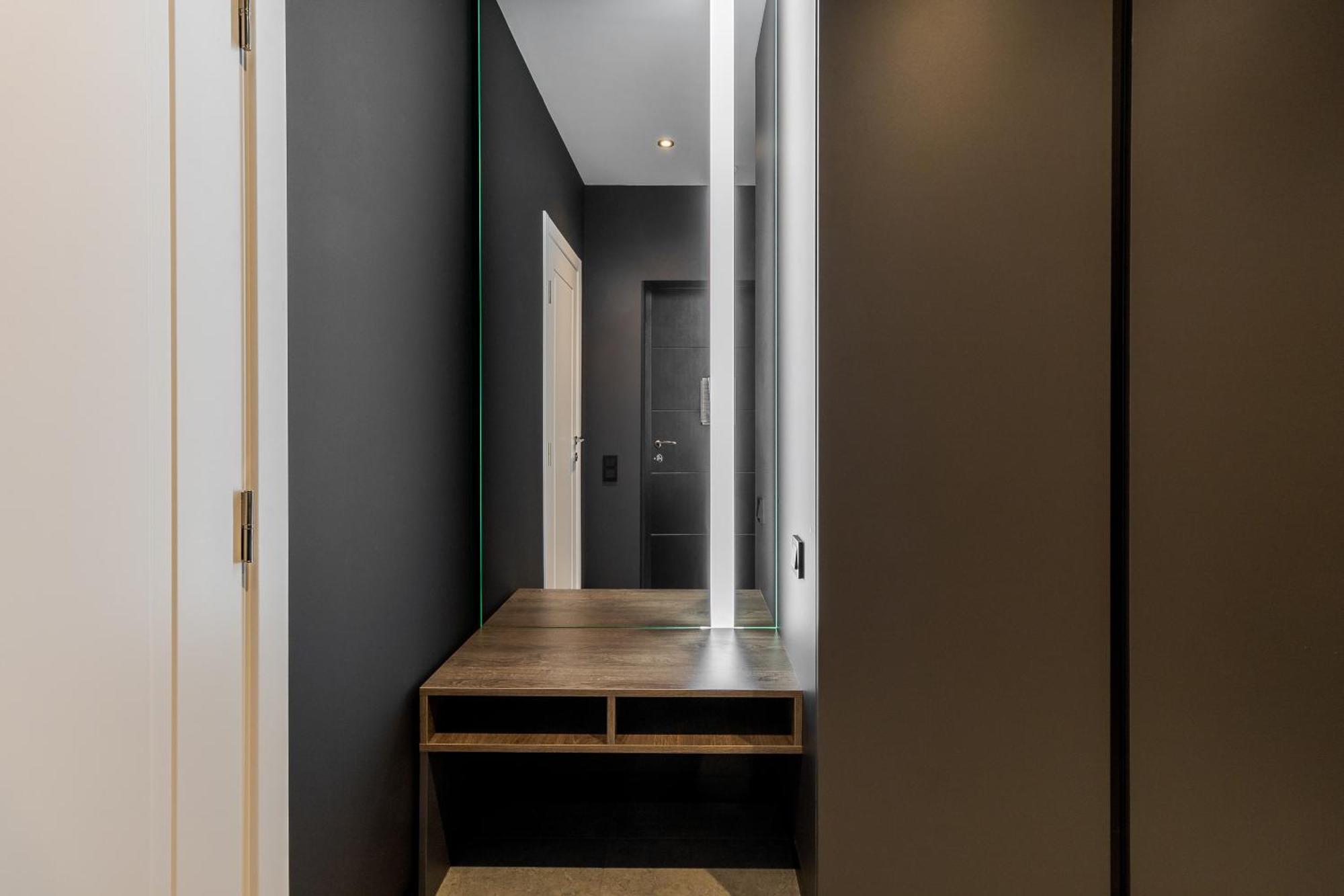77 Views Apartments By Inshi Lviv Luaran gambar